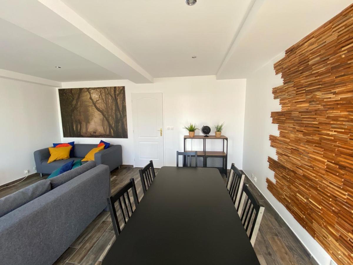22 Chic & Cosy Grand Appart 92M2 Parking Gratuit Hypercentre Netflix Saint-Etienne  Exterior foto