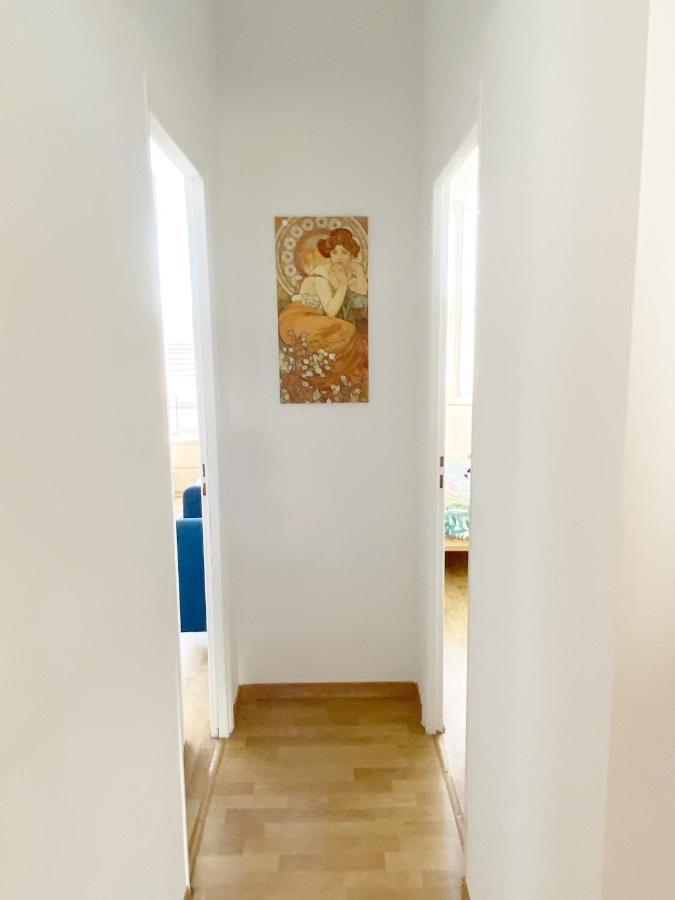 22 Chic & Cosy Grand Appart 92M2 Parking Gratuit Hypercentre Netflix Saint-Etienne  Exterior foto